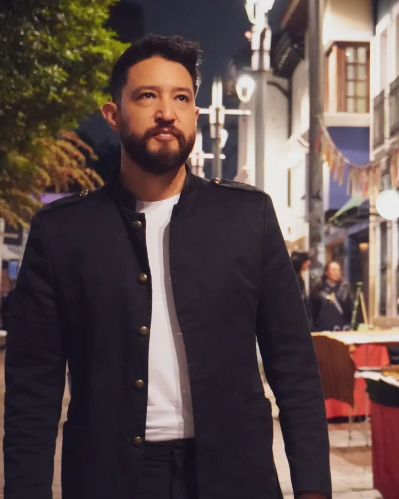 Diseñador de Interiores Cesar Serrano 31