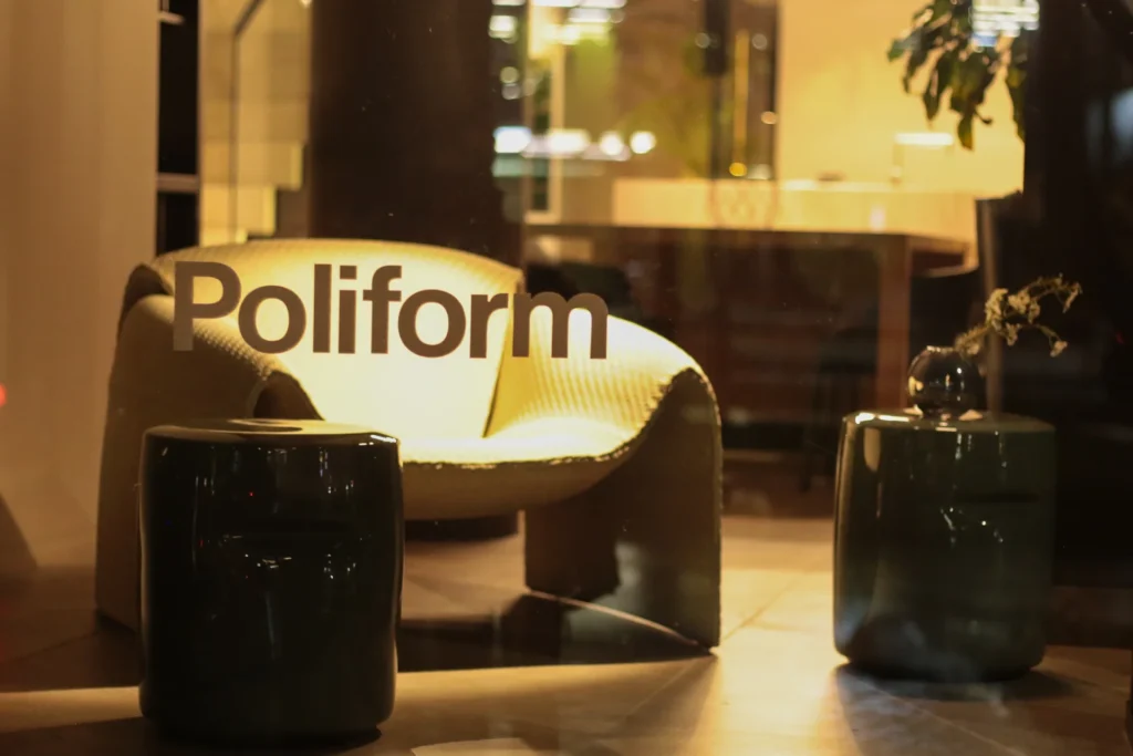 El Silencio que Moviliza el Mercado: Poliform y la Nueva Era del Interiorismo de High Ticket en Colombia